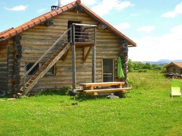 Chalet pour 4 personnes, avec sauna et jardin, animaux acceptés en Haute-Loire