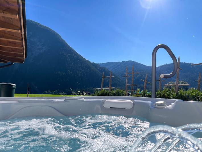Ferienhaus für 6 Personen, mit Garten und Terrasse sowie Whirlpool und Sauna in Leutasch