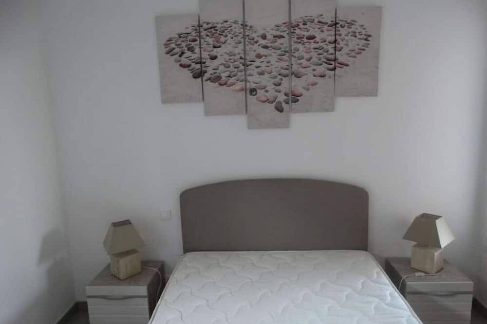 T3 Les pieds dans l'eau: sea view - Air-conditioned, equipped apartment - Golf Campomoro in Belvédère-Campomoro, Distrito de Sartène