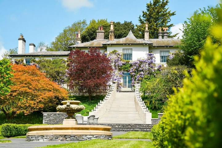 Villa for 22 people, with Hot tub and Garden as well as View in the Lake District