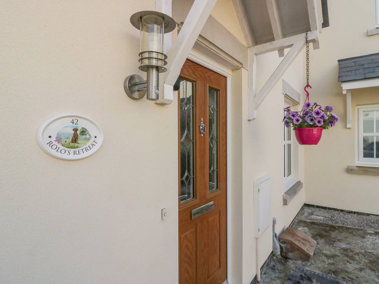 Rolo's Retreat in Grange-over-Sands, Lake District