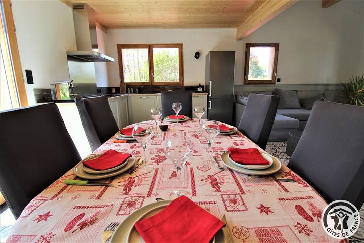 Le Petit Gîte de Fabienne et Raphaël in Brindas, Lione e dintorni
