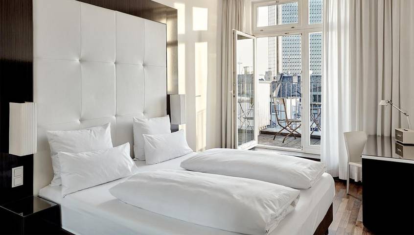 Hotel para 2 pessoas, com sauna e jardim, com animais de estimação - 1