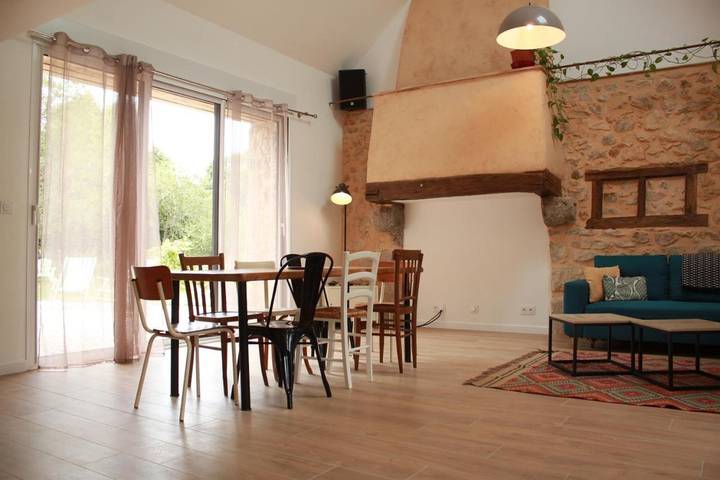 Location de vacances pour 15 personnes, avec jardin et vue, animaux acceptés à Neuville-sur-Sarthe - 4