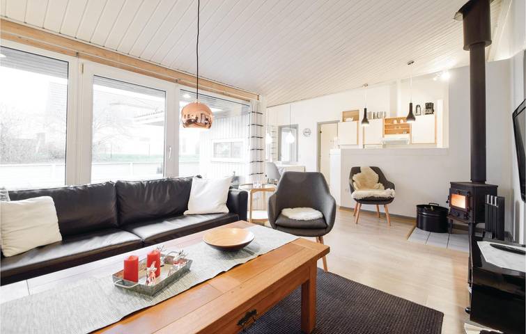 Ferienhaus für 8 Personen, mit Pool und Terrasse sowie Sauna in Høll - 4