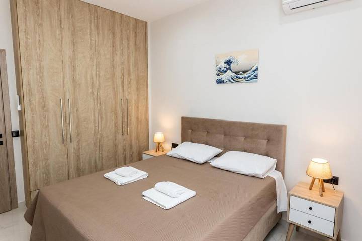 Chambre d’hôte pour 4 personnes, avec Balcon et Terrasse à Héraklion - 3