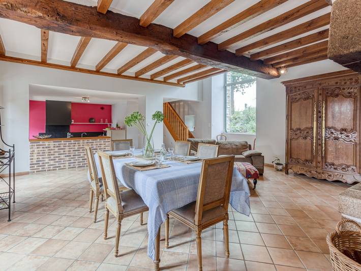 Location de vacances pour 6 personnes, avec vue ainsi que jardin et terrasse dans Val-Couesnon - 3