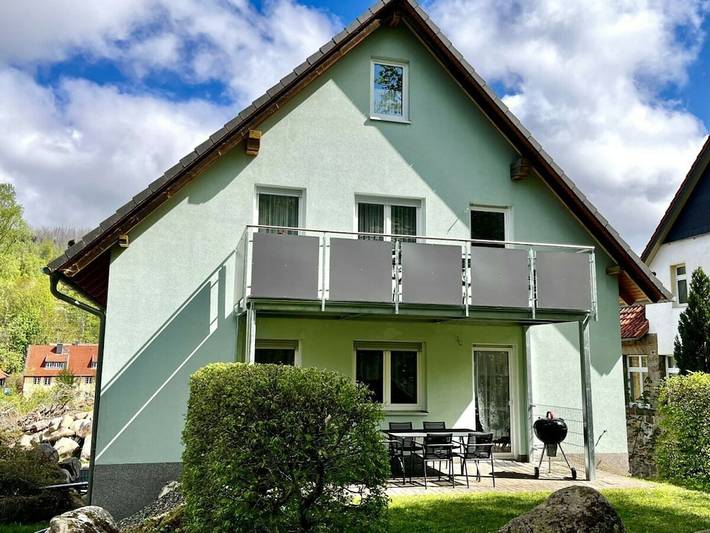 Ferienhaus für 16 Personen, mit Balkon und Terrasse sowie Garten