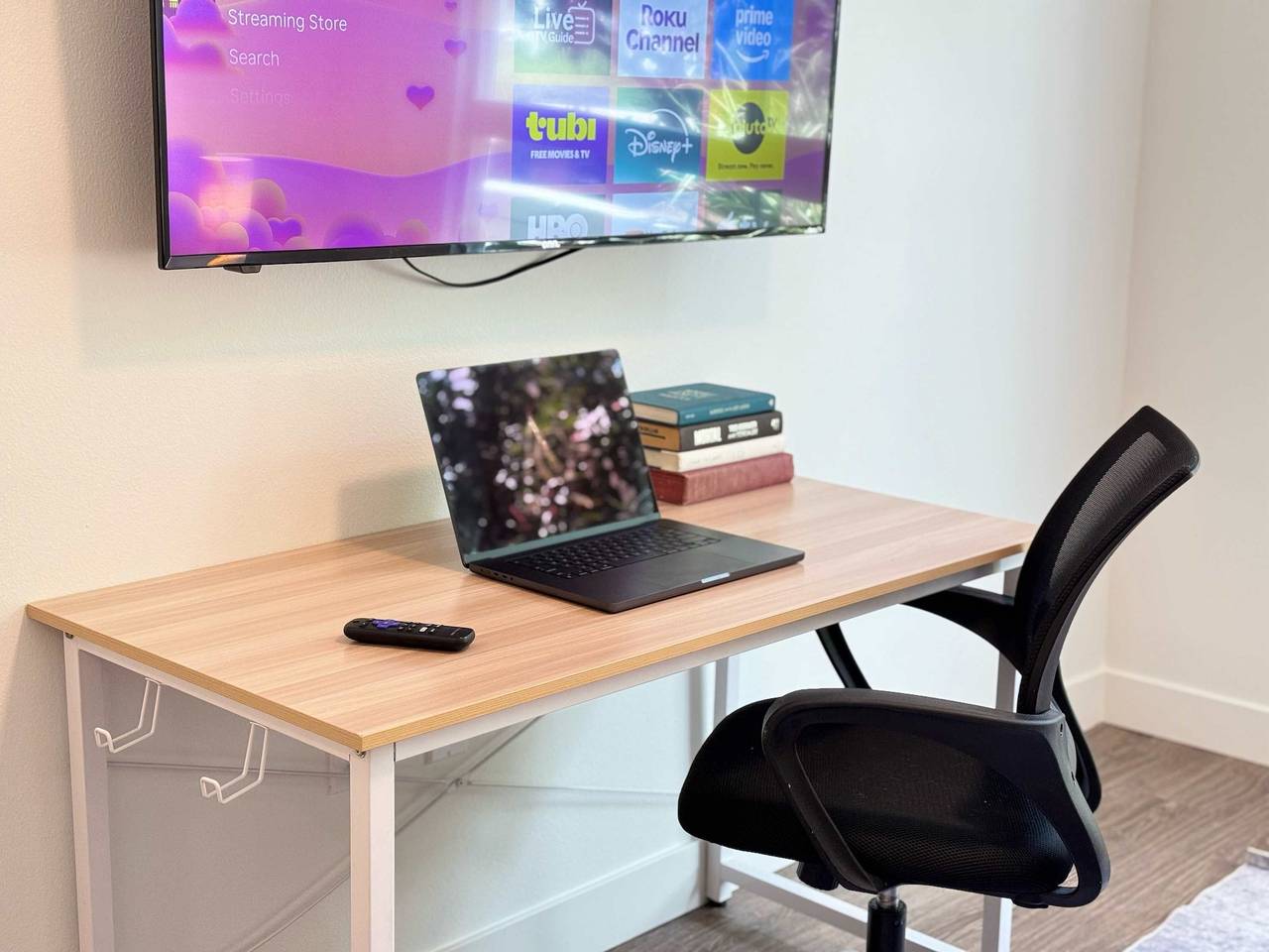 Apartamento entero, Charming 2Br Retreat  Pool  Gym 10min to Disneyland in Santa Ana (california), Condado de Orange