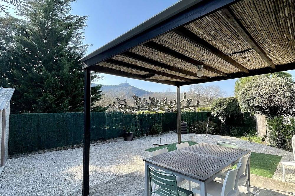 Gite individuel tout confort proche rivière et village in Vallon-Pont-d'Arc, Ardèche
