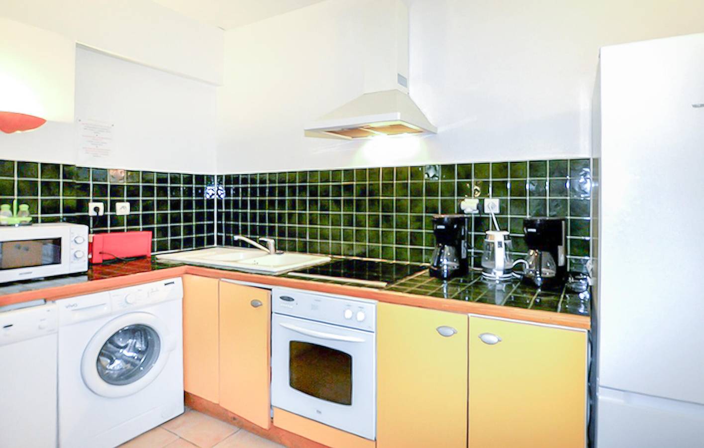 Appartement avec vue panoramique, piscine et parking, à 300 m de l'estuaire de La Berre in Portel-des-Corbières, Région de Narbonne