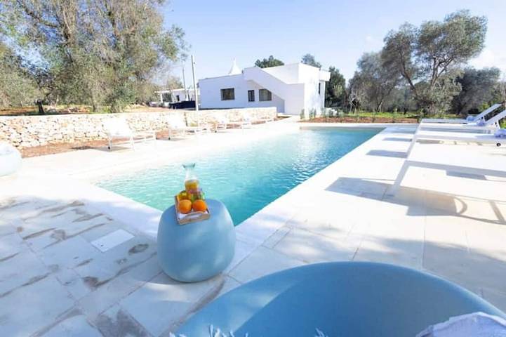Casa vacanza per 9 persone, con giardino in Villa Castelli