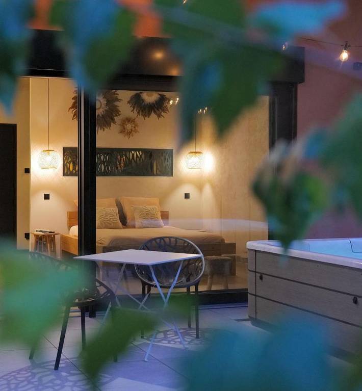 Gîte pour 2 personnes, avec jardin et jacuzzi à Saint-Étienne-lès-Remiremont - 3