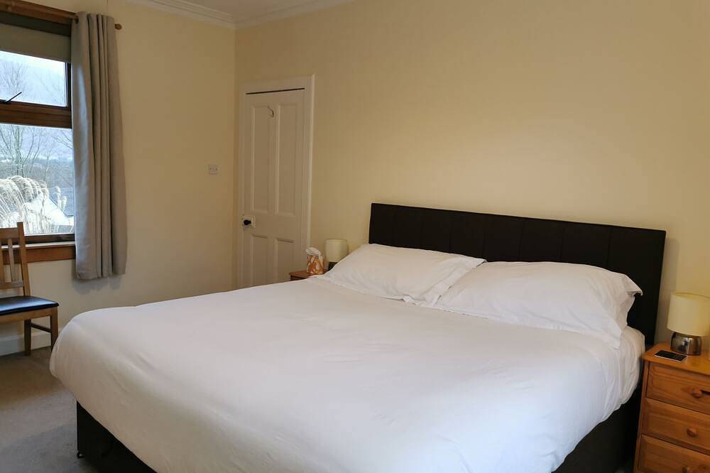 Laxdale Cottage, Corpach in Nevis Range, Fort William