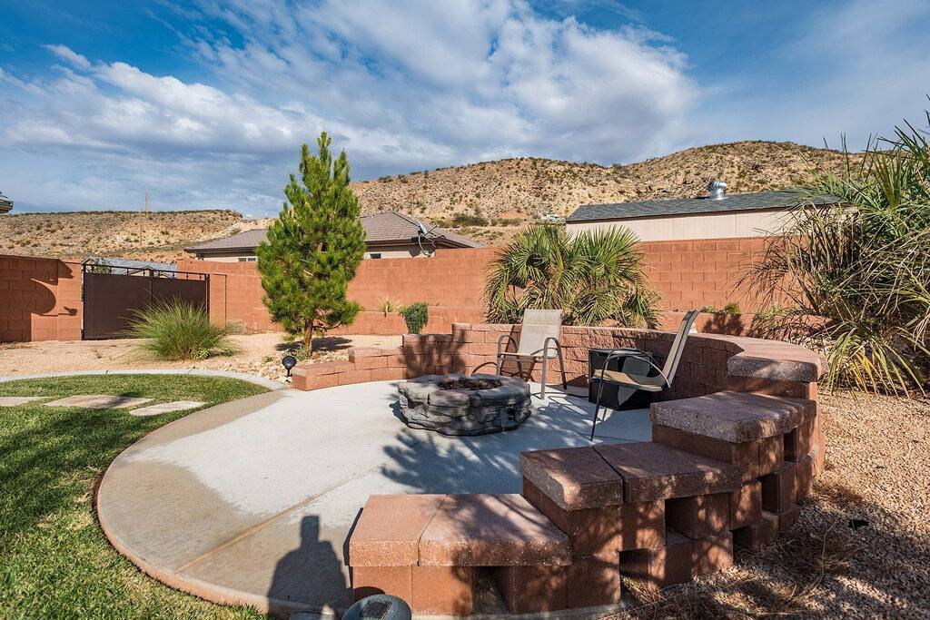 Schönes Haus mit 3 Schlafzimmern in ruhiger Nachbarschaft nahe Zion National Park in La Verkin, Zion Nationalpark