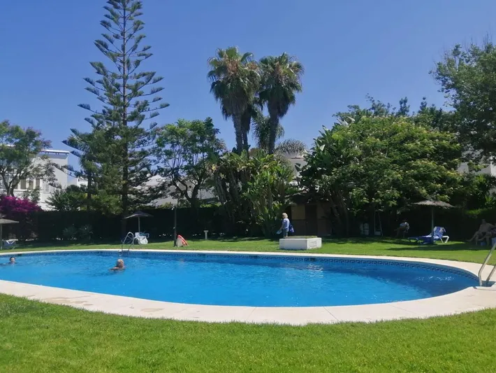 Maison de vacances pour 5 personnes, avec jardin et piscine - 1
