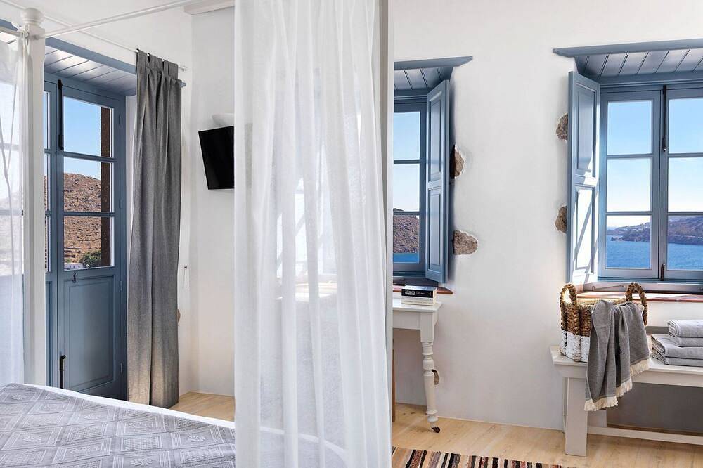 Outstanding Patmos Villa | 3 Bedrooms | Villa Harbour View | Infinty Pool | Amazing Skala Views in Skala (Patmos), Dodekanes