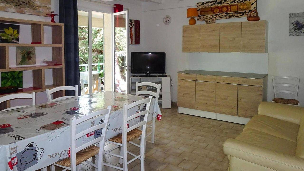 Ferienhaus für 9 Personen (100 m²) in Vaison La Romaine in Vaison-la-Romaine, Parque natural regional del Mont Ventoux