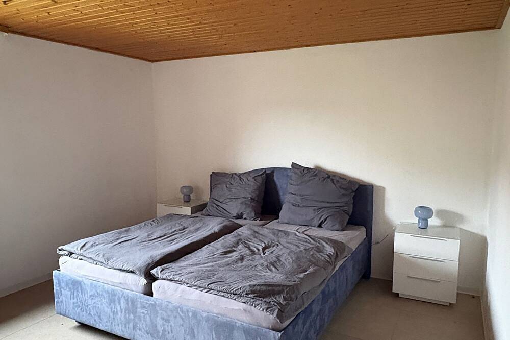 Apartamento inteiro, Spacious, fully equipped vacation apartment for up to 4 people near the border in Rheinfelden, Floresta Negra do Sul