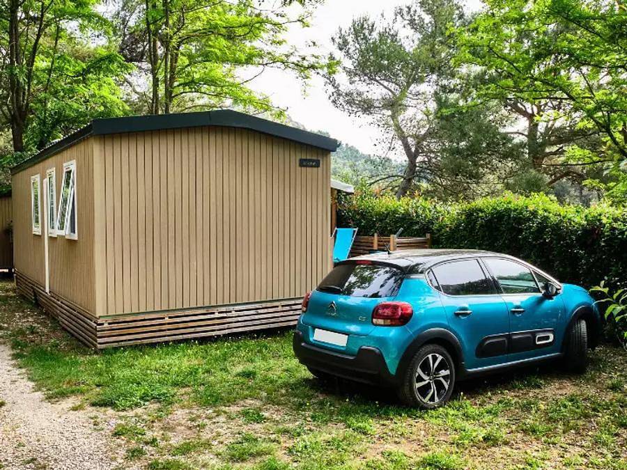 Camping La Vallée Heureuse Pausado - Mobilhome 4 personnes - Premium Large 3 Pièces 4 Personnes Climatisé + Tv in Orgone, Région d'Arles