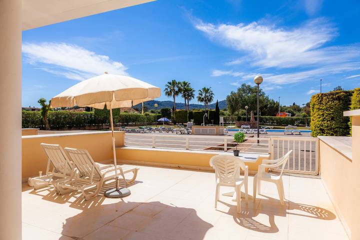 Ferienwohnung für 4 Personen, mit Balkon und Garten sowie Kinderpool in Cala Bona - 3