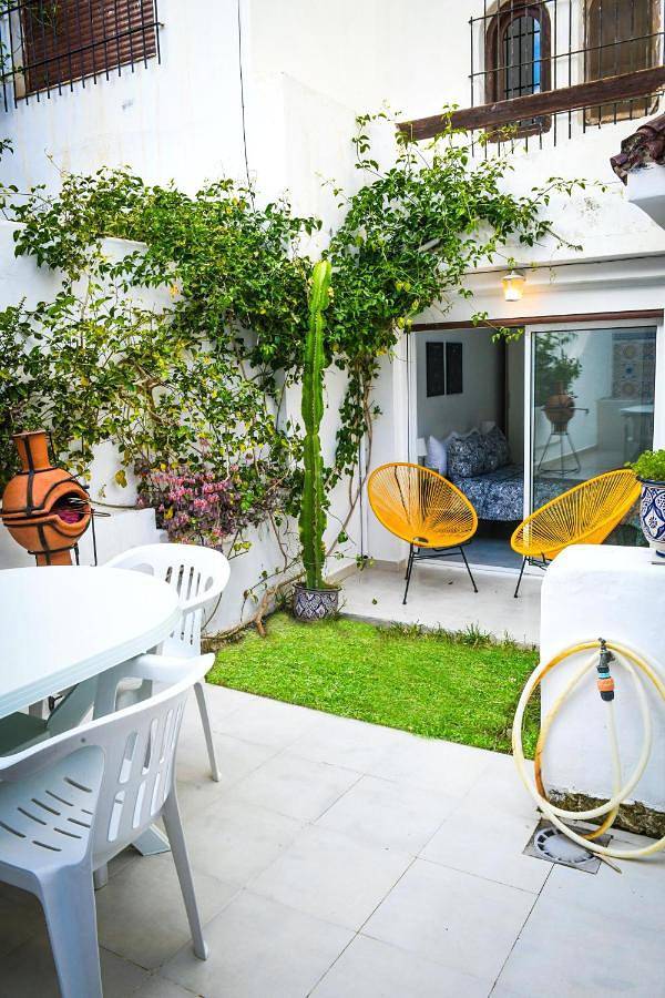 Gîte pour 6 personnes, avec terrasse et jardin dans Cabo Negro - 2