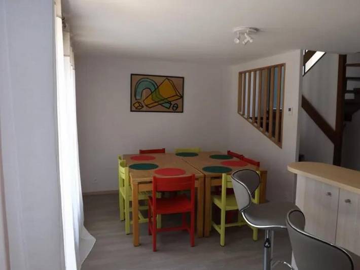 Gîte pour 9 personnes, avec terrasse, animaux acceptés à Le Claux - 2