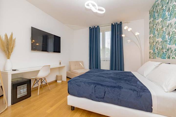 Location de vacances pour 2 personnes, avec jacuzzi et jardin à Cornaredo - 2