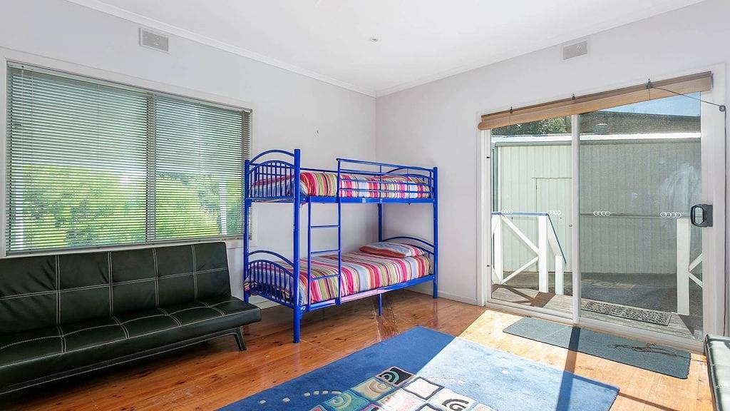 Holiday Home for 8 People in Carrickalinga, District Council of Yankalilla