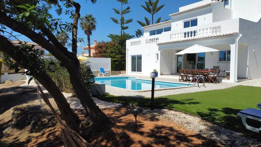 Ferienhaus mit meerblick für 10 Personen, mit Balkon und Terrasse sowie Garten und Pool in Lagos