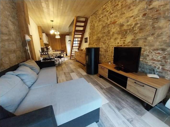 Location de vacances pour 4 personnes, avec vue et terrasse dans Chooz