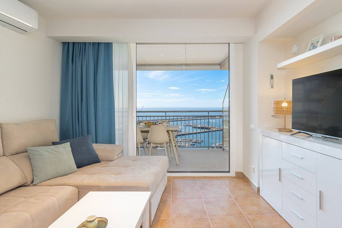 Appartement entier, Frente al Mar: Terraza, Altura y Playa a 1 min in Platja Gran de Palamós (Calonge), Palamós