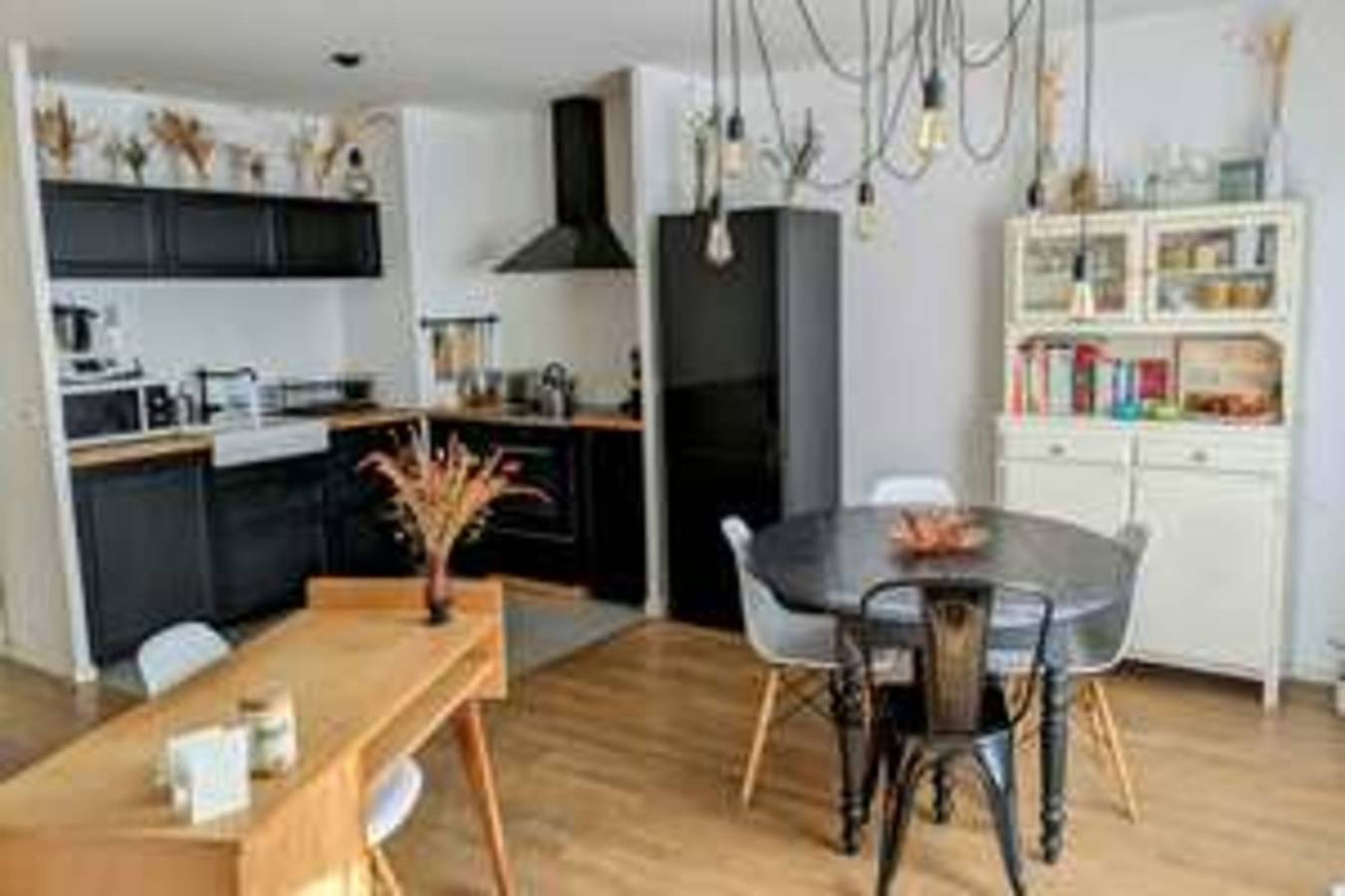 Appartement entier, Appartement lumineux et bien équipé à Saint-Ouen. in Saint-Ouen, Seine-Saint-Denis
