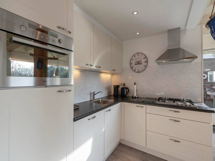 Ferienhaus für 6 Personen, mit Terrasse und Garten, kinderfreundlich in Sint Maartenszee - 4