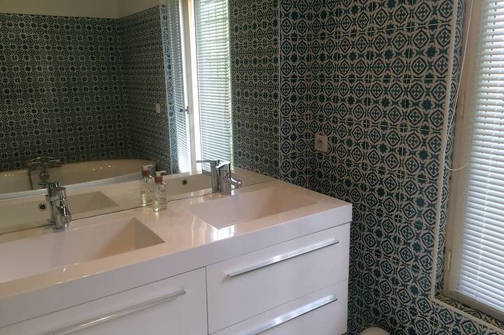 Location de vacances pour 8 personnes à Saint-Marc-Jaumegarde - 4