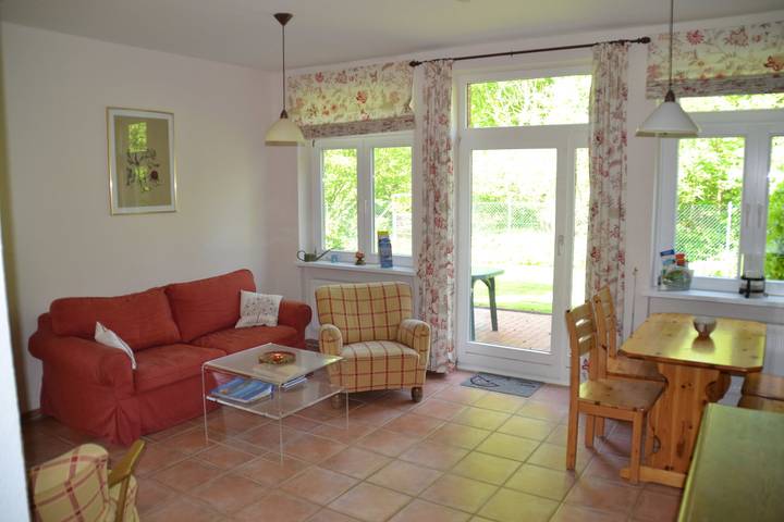 Ferienwohnung für 5 Personen, mit Terrasse und Garten in Barkelsby