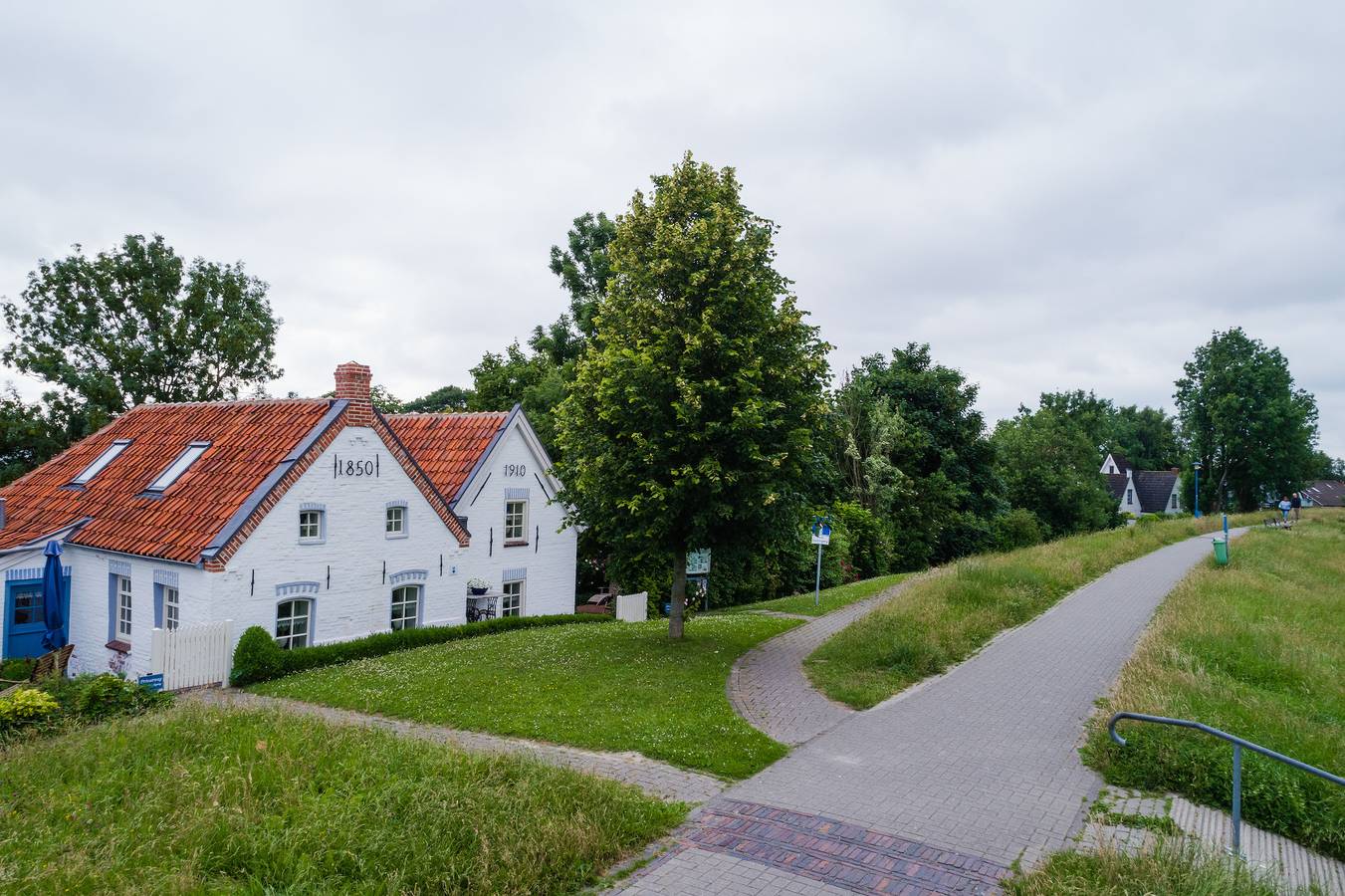 Bild 1