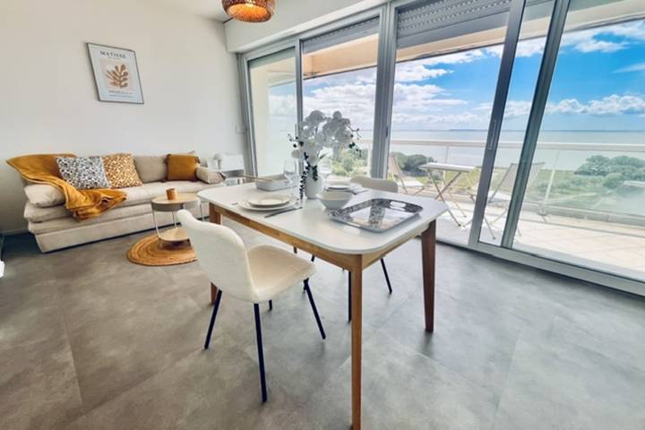Gîte pour 2 personnes, avec terrasse, animaux acceptés dans Port des Minimes - 4