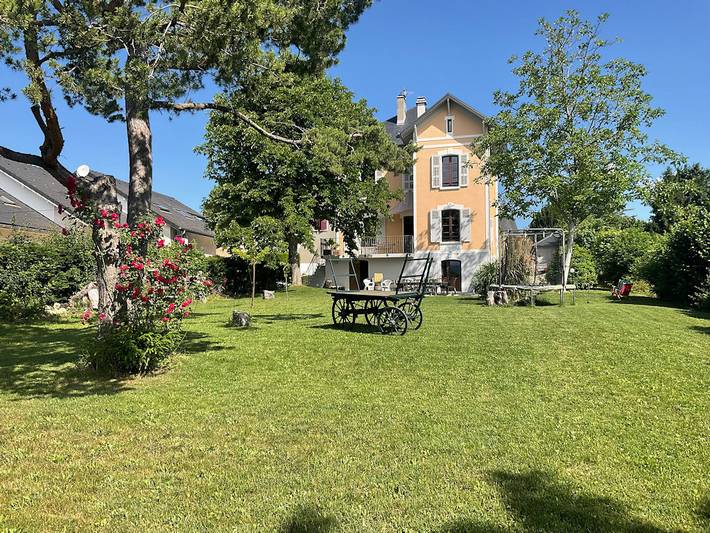 Appartement de vacances pour 9 personnes, avec jardin, animaux acceptés