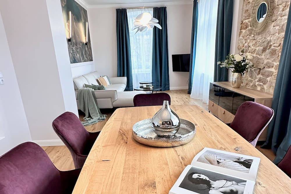 100 m² Luxuswohnung Suite / Villa Gloria Badenweiler / 2 getrennte Schlafzimmer in Badenweiler, Südschwarzwald