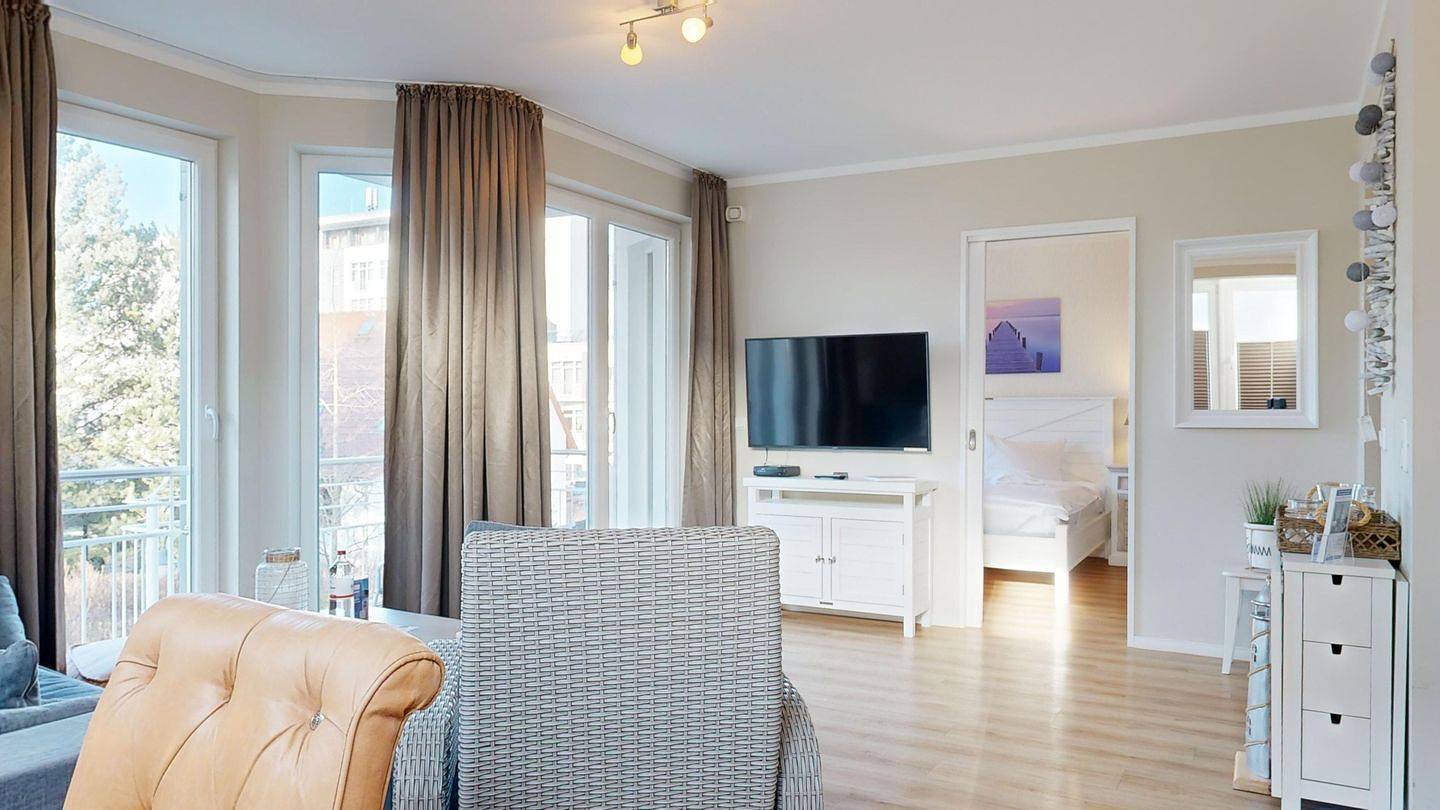 Ganze Wohnung, Komfortables Apartment mit Balkon, Wellness und Strandnähe im Ostseebad Binz. in Ostseebad Binz, Binz