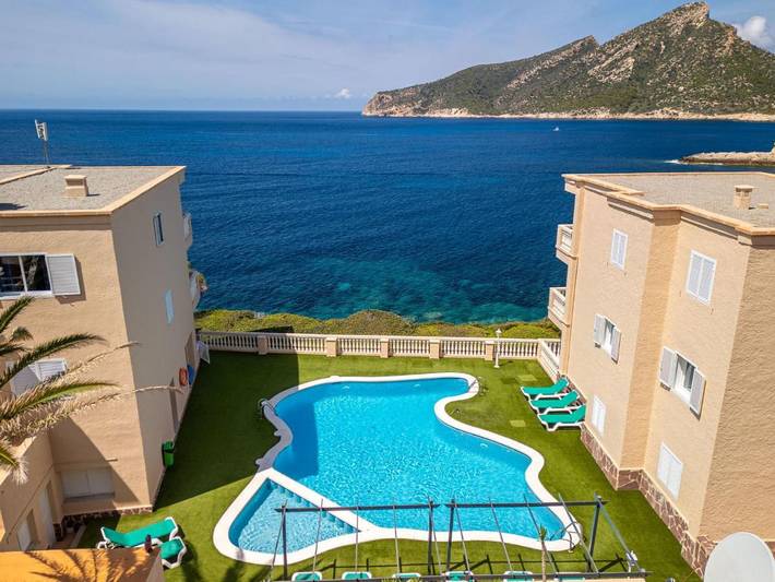 Gîte pour 4 personnes, avec Balcon et Piscine à Sant Elm