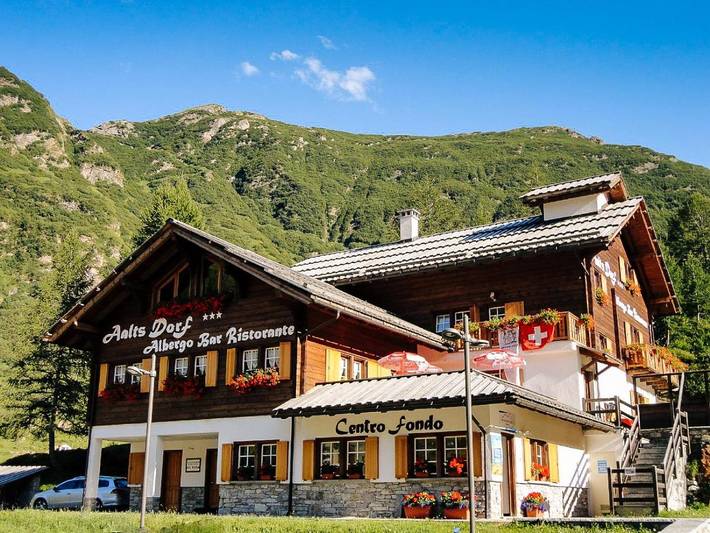 Hôtel pour 2 personnes, avec Jacuzzi et Terrasse ainsi que Jardin et Sauna dans Riale
