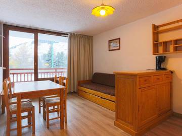Gîte pour 4 personnes, avec terrasse, animaux acceptés dans Office De Tourisme Des Deux Alpes Front De Neige