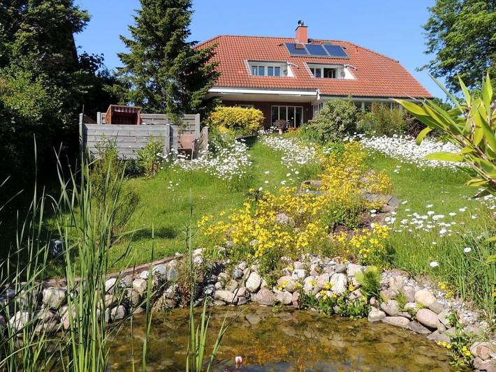 Ferienwohnung für 2 Personen, mit Balkon und Sauna sowie Ausblick und Seeblick in Kappeln