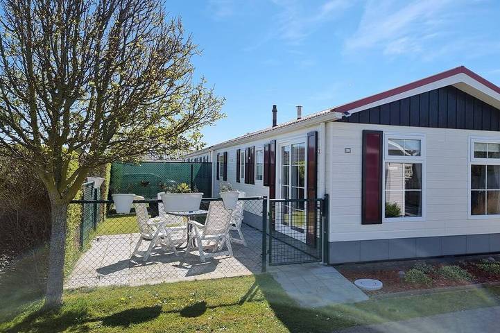 Chalet für 4 Personen, mit Garten und Terrasse - 1