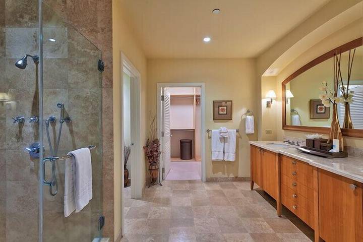 Villa pour 9 personnes, avec jardin ainsi que piscine et jacuzzi dans Hawai