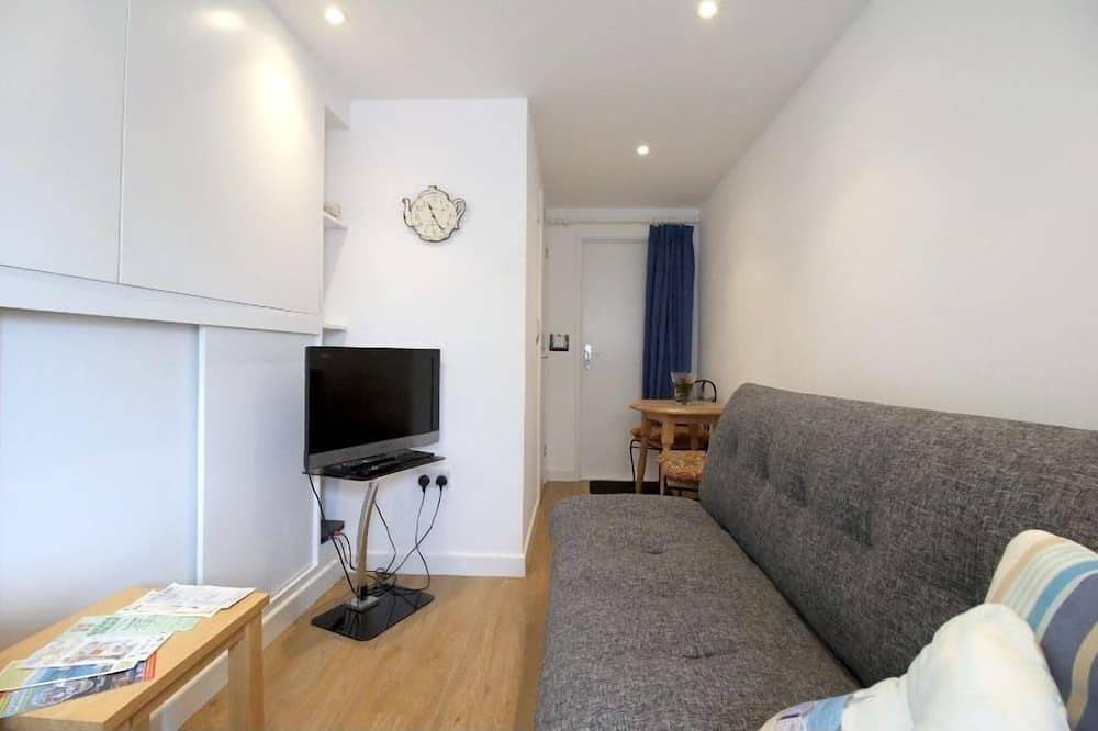 Entire apartment, One bed apartment near beach in Seaford, East Sussex