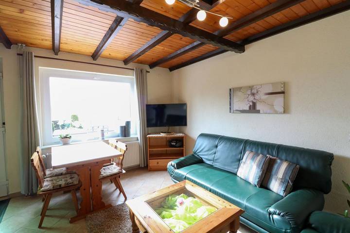 Ferienhaus für 4 Personen, mit Terrasse und Garten in Steffenshagen - 3