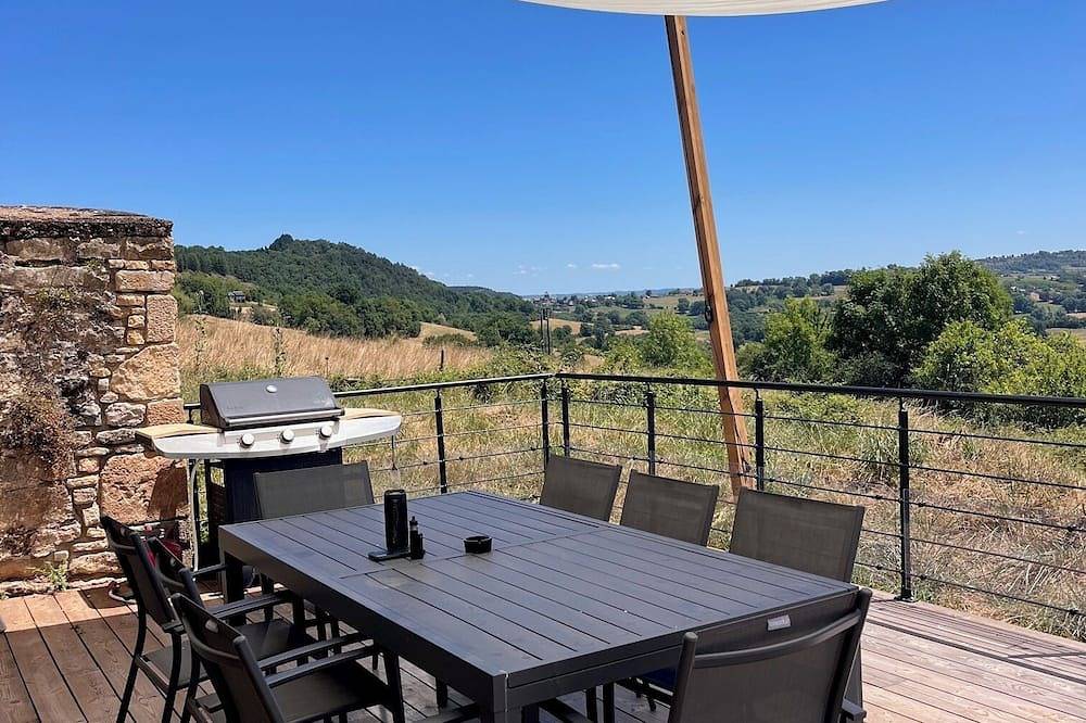 \"La Grange de La Contie\" in Perpezac-le-Blanc, Région de Brive-la-Gaillarde